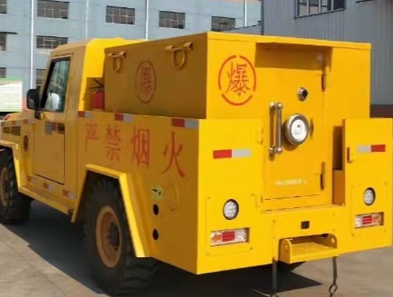 点军凯龙爆破器材运输车：保障爆破任务的安全运行